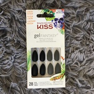 💅Limited Edition KISS Gel Fantasy Nails💅